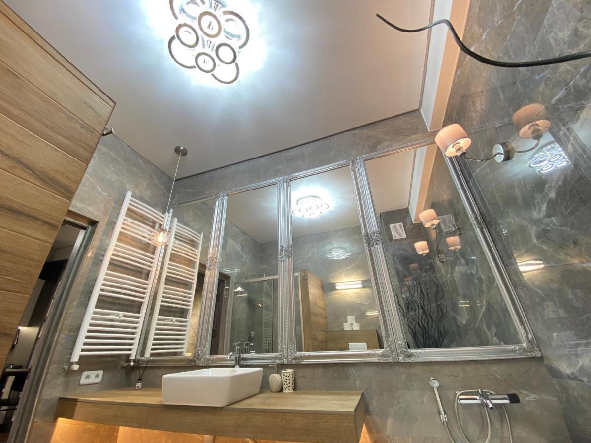 Rentnow Modern Lux Apartment In Centre Chisinau Exterior foto