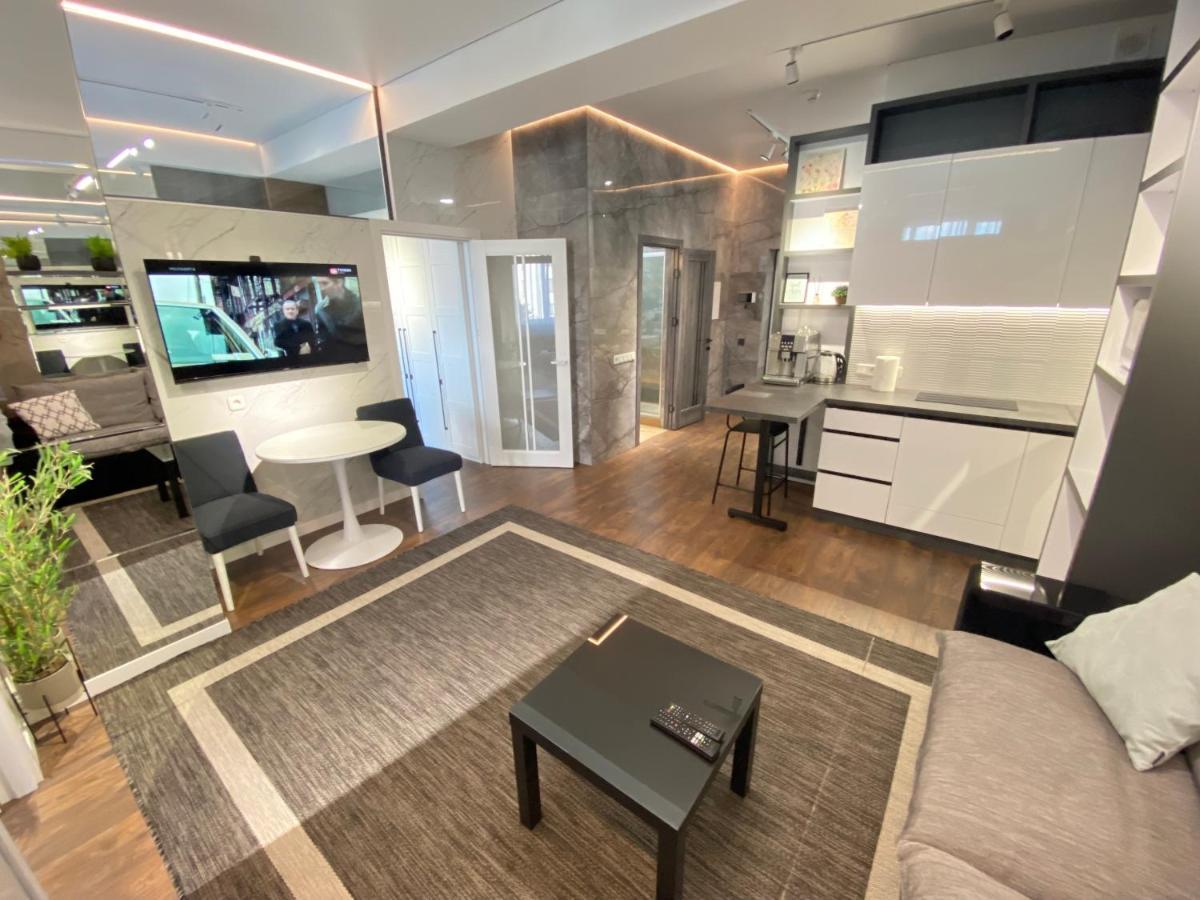 Rentnow Modern Lux Apartment In Centre Chisinau Exterior foto