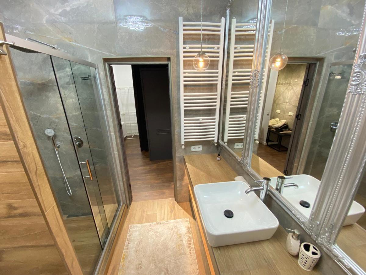 Rentnow Modern Lux Apartment In Centre Chisinau Exterior foto